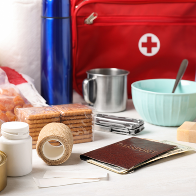 Trousse de secours complète : que doit-elle contenir en 2026 ?